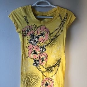 Yellow graphic shirt